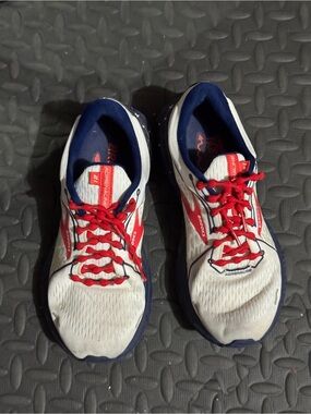 Brooks Adrenaline GTS 21 Run USA women’s 8